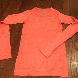 Lululemon long sleeve top
